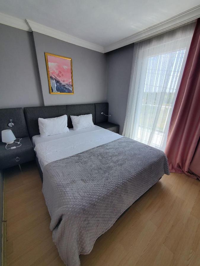 5 Mins To Airport Private Villa Room Istanbul Luaran gambar