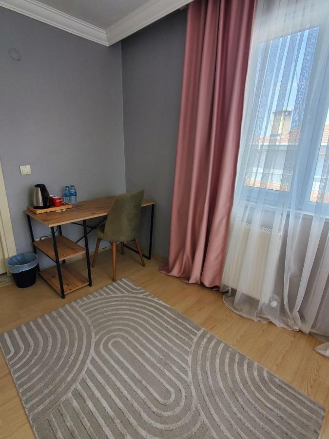 5 Mins To Airport Private Villa Room Istanbul Luaran gambar